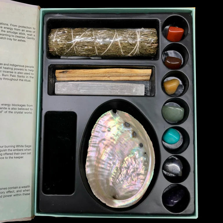Smudge Kit